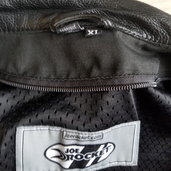 Motorcycle Riding Jacket - Picture 4 of 7